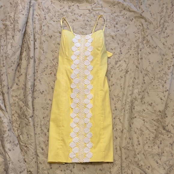 Lilly Pulitzer Dresses & Skirts - Lilly Pulitzer Shelli Stretch Shift Dress